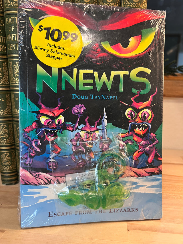 Nnewts - Book 1, Escape from the Lizzarks - Doug TenNapel - NEW, with Slimey Salamander Slapper!